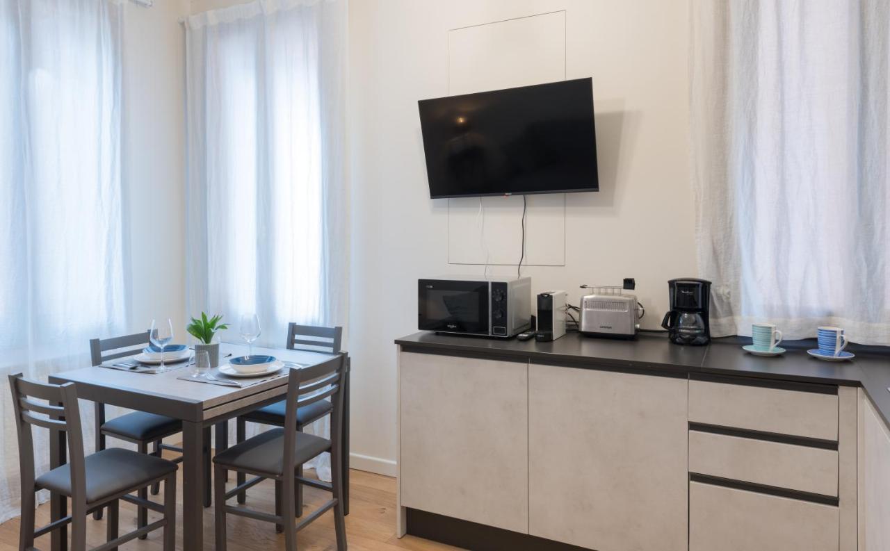 Flowery House Apartment